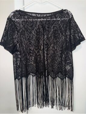 SHEIN Black Lace Fringe Crop Top